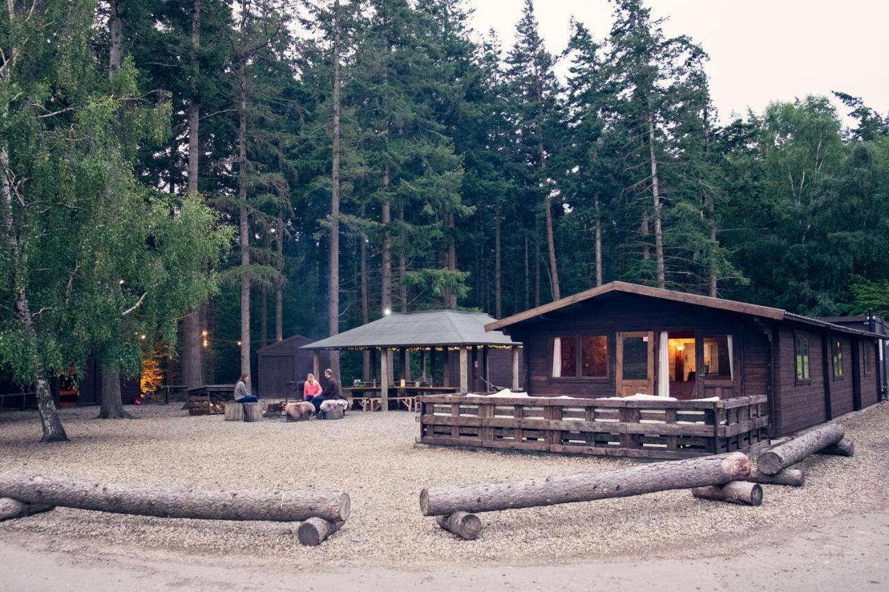 Camp Katur Glamping Hotel Carthorpe Exterior photo
