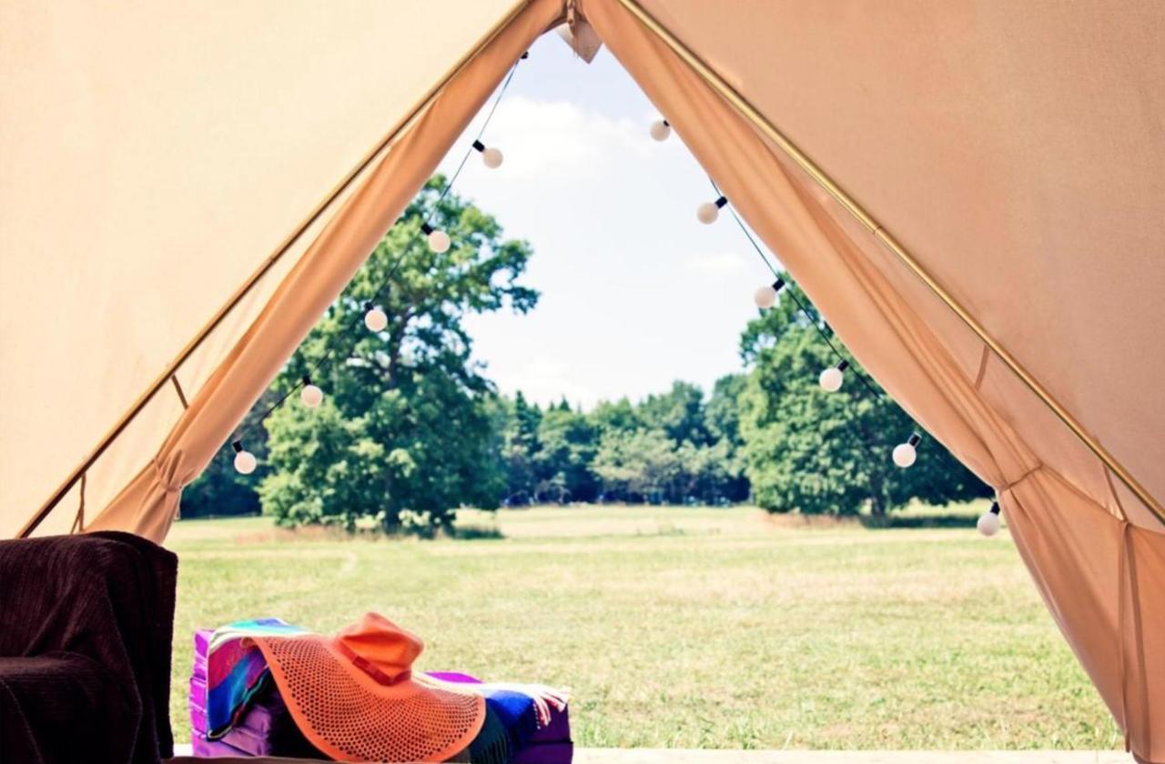 Camp Katur Glamping Hotel Carthorpe Exterior photo