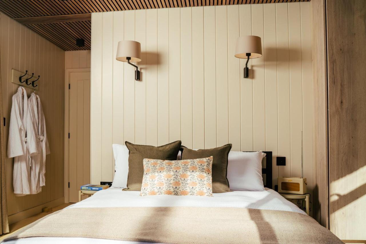Camp Katur Glamping Hotel Carthorpe Exterior photo