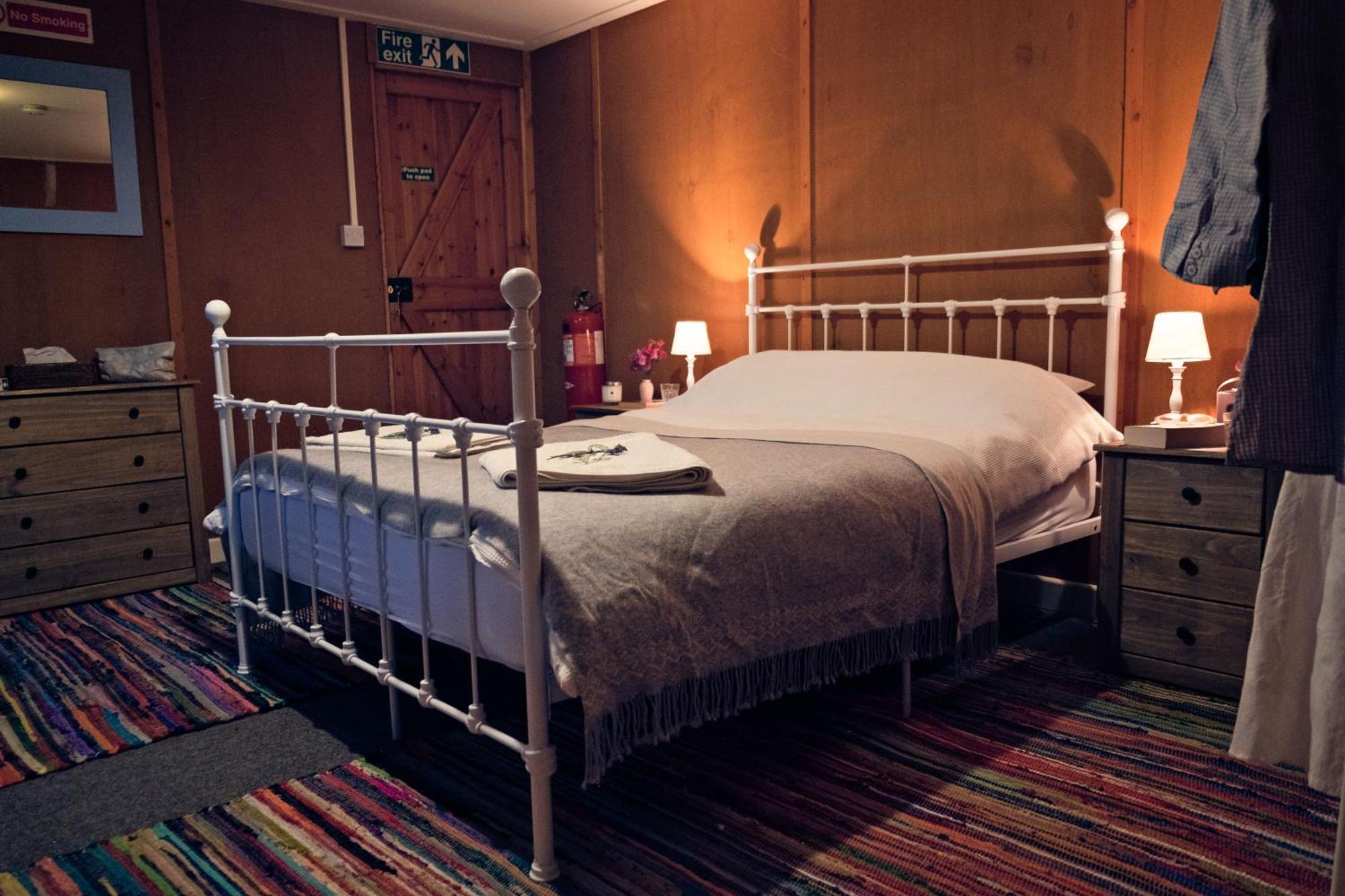 Camp Katur Glamping Hotel Carthorpe Room photo